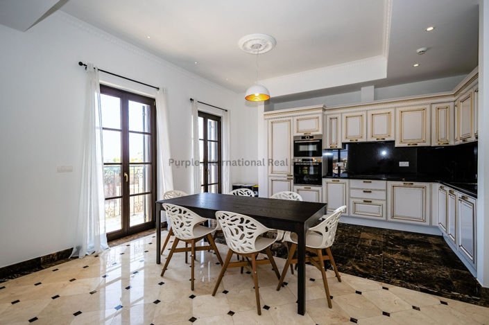 Image No.31-3 Bed Apartment for sale