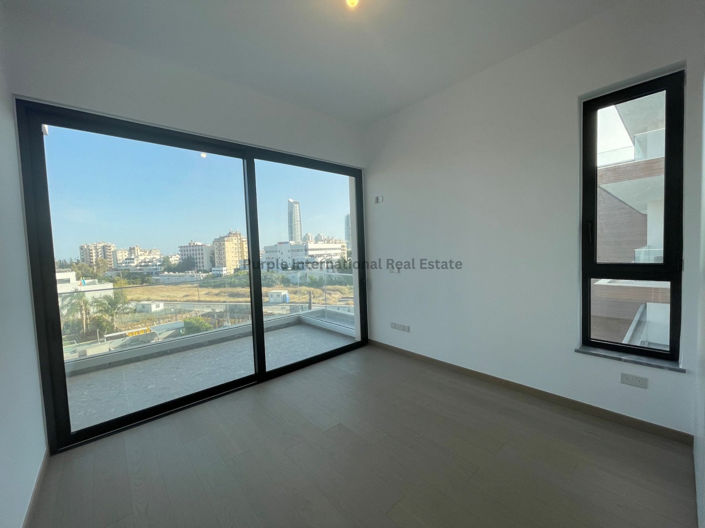 Image No.5-Appartement de 2 chambres à vendre à Agios Athanasios