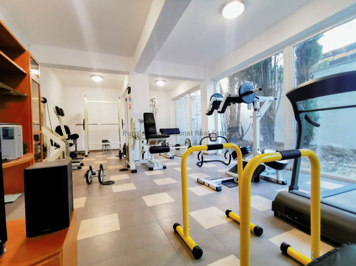 Image No.5-6 Bed Villa for sale