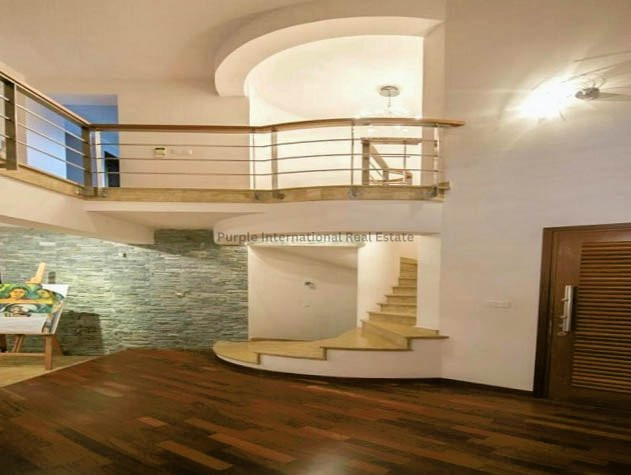 Image No.2-Villa de 5 chambres à vendre à Agios Athanasios