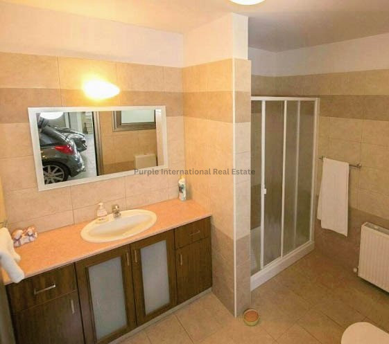 Image No.21-Villa de 5 chambres à vendre à Agios Athanasios