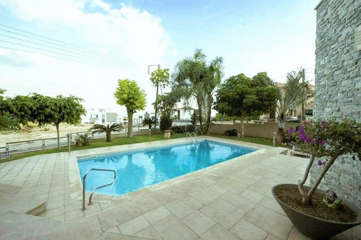 Image No.23-Villa de 5 chambres à vendre à Agios Athanasios