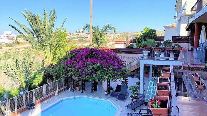 Image No.3-6 Bed Villa for sale