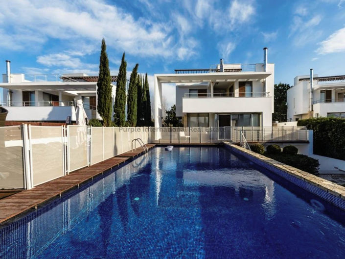 Image No.1-4 Bed Villa for sale