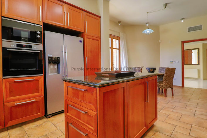 Image No.3-5 Bed Villa for sale