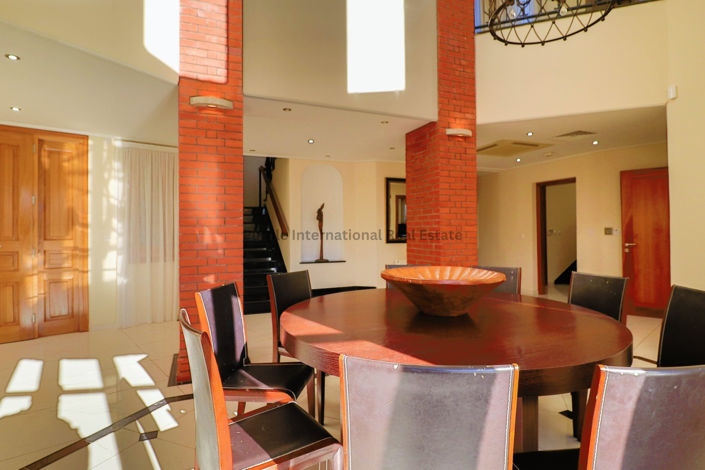 Image No.7-5 Bed Villa for sale