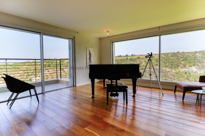 Image No.9-4 Bed Villa for sale