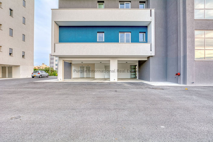 Image No.11-2 Bed Apartment for sale