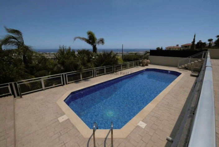 Image No.5-Villa de 4 chambres à vendre à Germasogeia