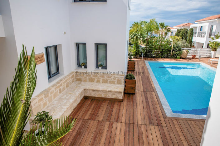 Image No.22-Commercial for sale