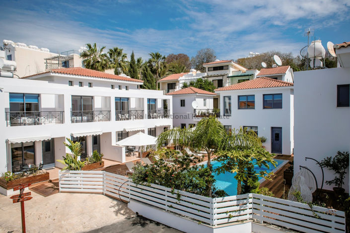 Image No.4-Commercial for sale