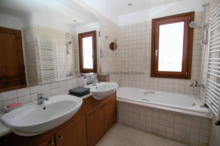 Image No.12-Villa de 4 chambres à vendre à Aphrodite Hills