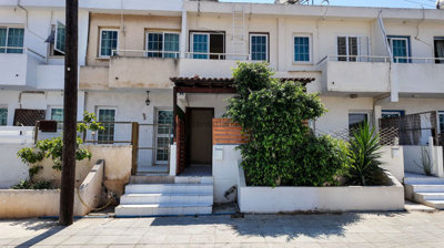 1 - Paralimni, Maison de ville