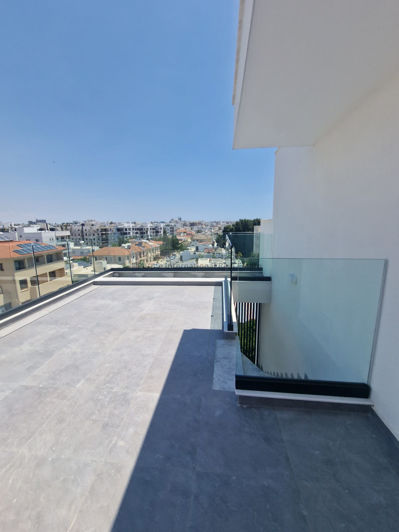 Image No.17-2 Bed Apartment for sale