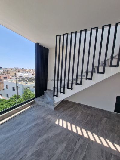 Image No.20-2 Bed Apartment for sale