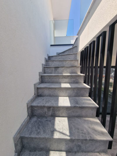 Image No.21-2 Bed Apartment for sale