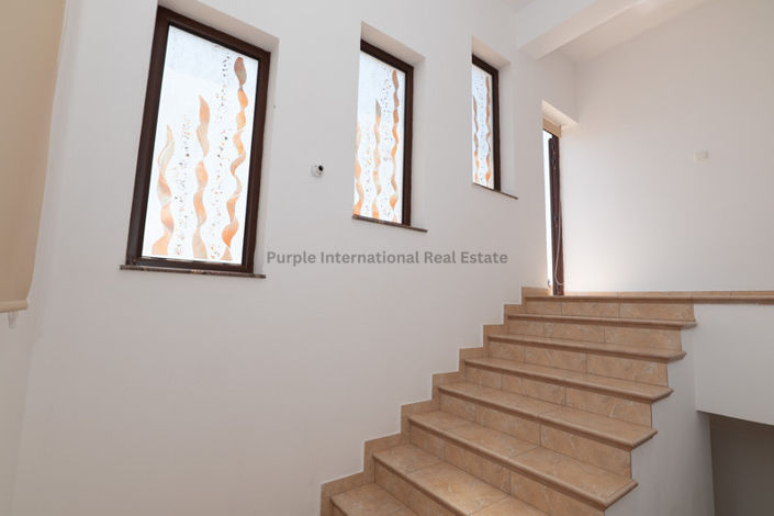 Image No.13-Villa de 4 chambres à vendre à Frenaros