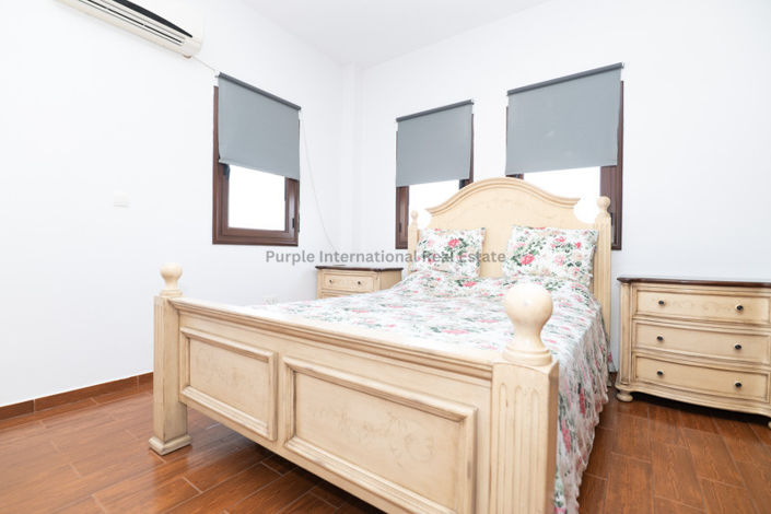 Image No.24-Villa de 4 chambres à vendre à Frenaros