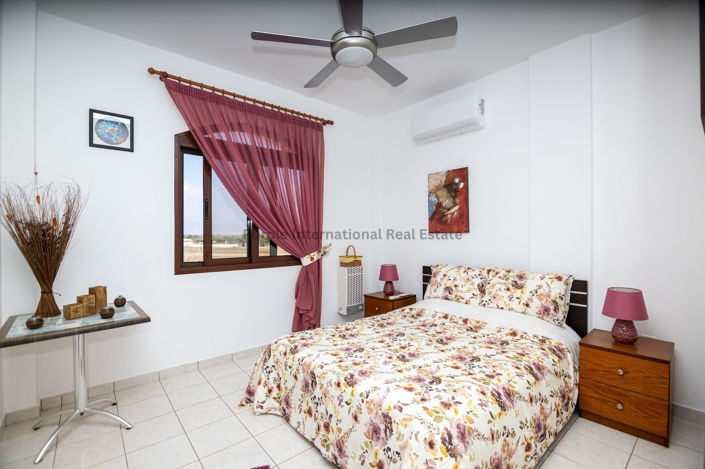 Image No.23-Villa de 3 chambres à vendre à Frenaros