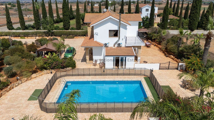 Image No.24-Villa de 3 chambres à vendre à Frenaros