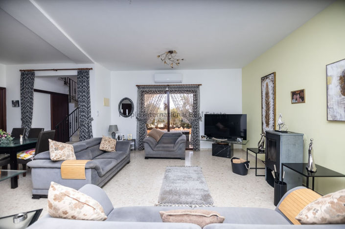 Image No.7-Villa de 3 chambres à vendre à Frenaros