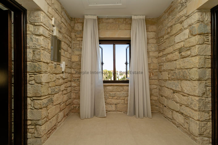 Image No.36-6 Bed Villa for sale