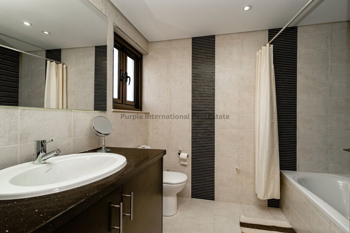 Image No.41-6 Bed Villa for sale