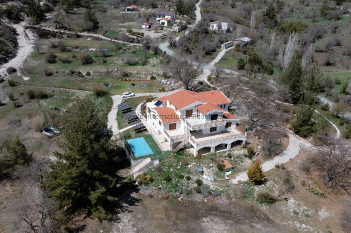 Image No.56-Villa de 5 chambres à vendre à Pera Pedi