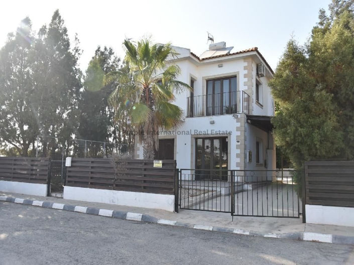 Image No.19-3 Bed Villa for sale