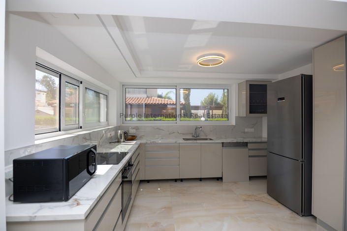 Image No.3-3 Bed Villa for sale