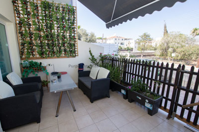 1 - Oroklini, Townhouse