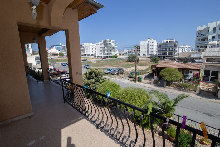 Image No.24-3 Bed Villa for sale