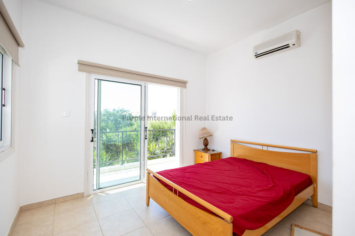 Image No.18-3 Bed Villa for sale