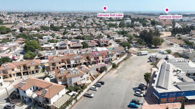 1 - Meneou, House
