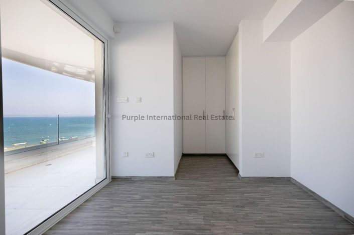 Image No.11-Appartement de 4 chambres à vendre à Mckenzie