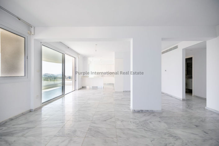 Image No.8-Appartement de 4 chambres à vendre à Mckenzie