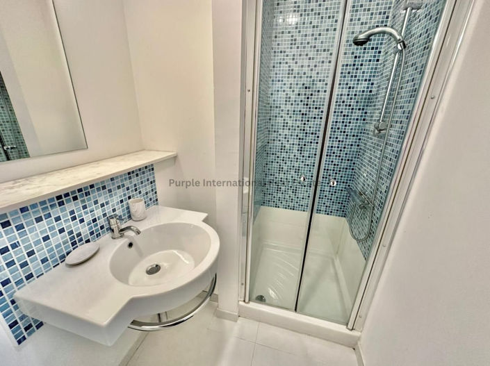 Image No.32-5 Bed Villa for sale