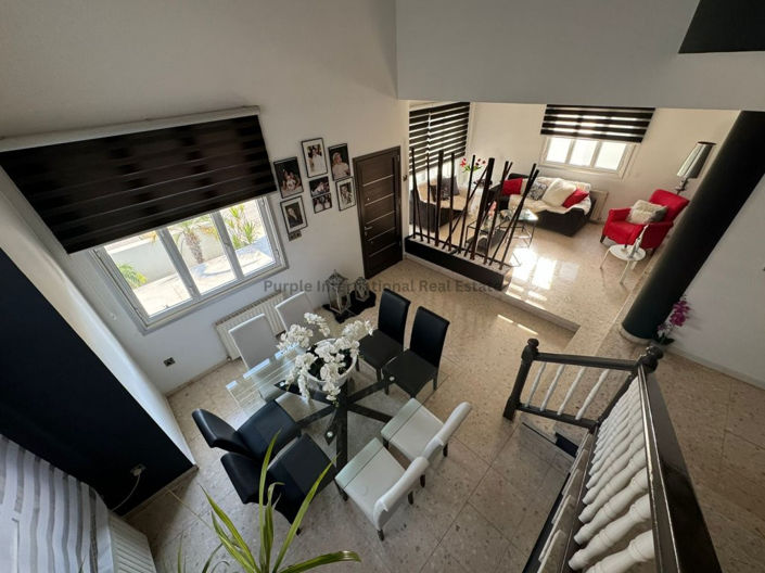 Image No.4-4 Bed Villa for sale