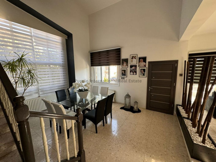 Image No.5-4 Bed Villa for sale