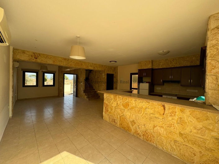 Image No.4-Villa de 3 chambres à vendre à Pylas