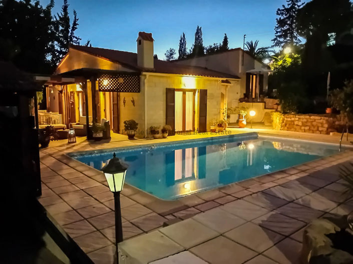 Image No.32-4 Bed Villa for sale