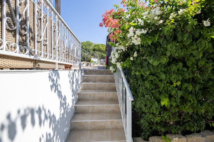 Image No.42-4 Bed Villa for sale