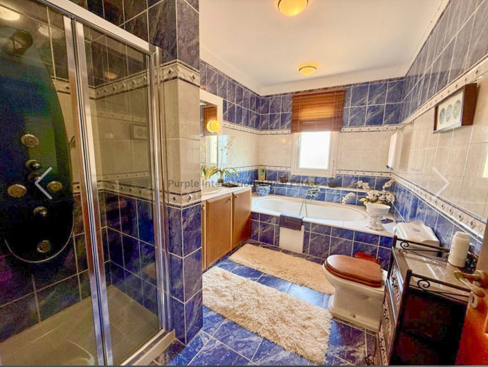 Image No.11-Villa de 5 chambres à vendre à Ayia Napa