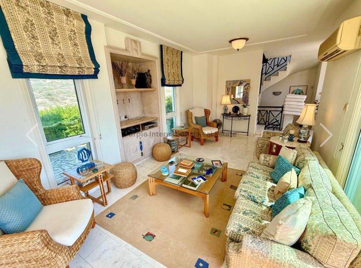 Image No.8-Villa de 5 chambres à vendre à Ayia Napa