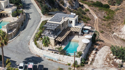 5 Bed Villa for sale