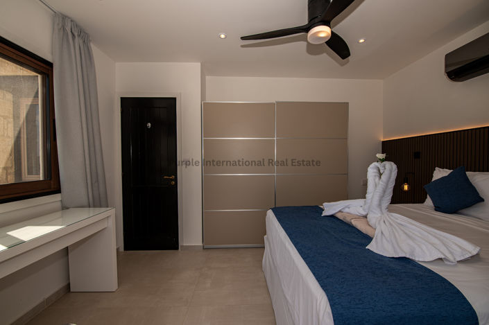 Image No.33-5 Bed Villa for sale