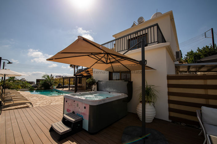 Image No.45-5 Bed Villa for sale