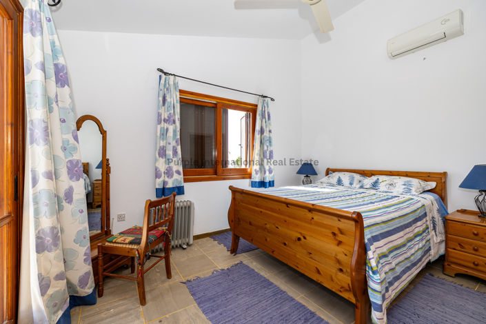 Image No.21-3 Bed Villa for sale