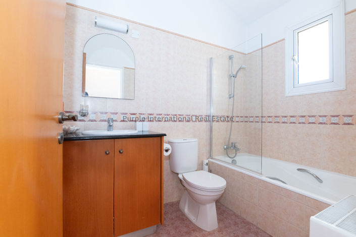 Image No.19-3 Bed Villa for sale