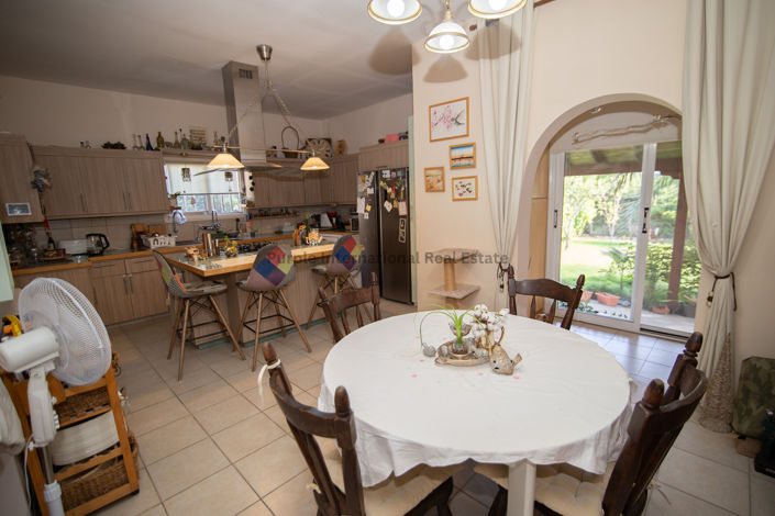 Image No.4-Bungalow de 3 chambres à vendre à Meneou